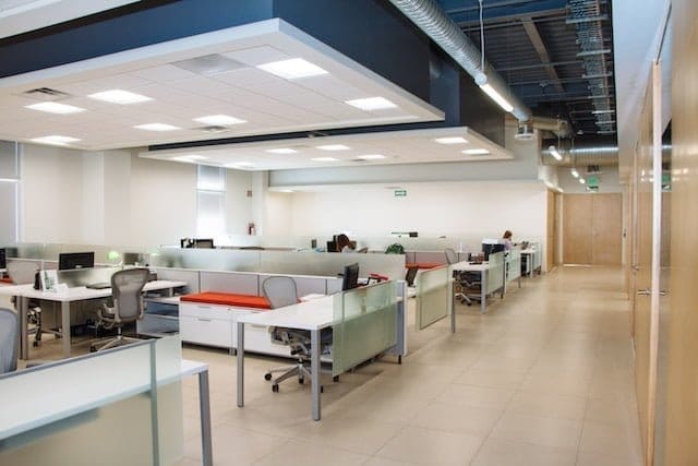 How to Select Office Equipment for Maximum Efficiency