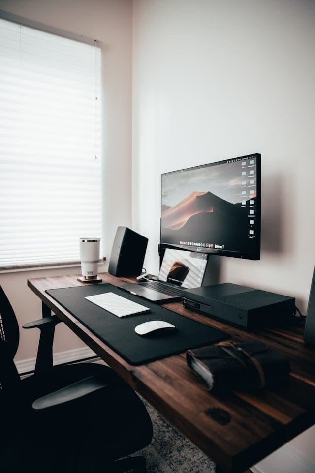The Best Office Desks for Home